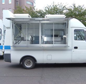 ケバブの移動販売車